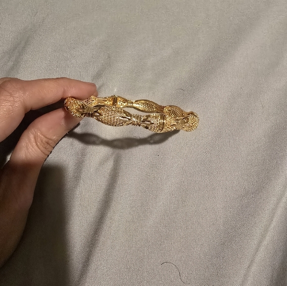 21kgp Dubai Jewelry -Elegant Gold Women's Bracelet - Picture 2 of 7